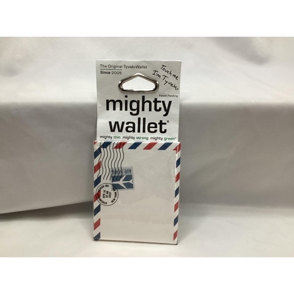 New sealed. Mighty wallet made of tyvek. This style is a first class envelope - Picture 1 of 6